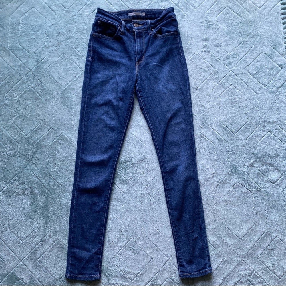 Levi’s 721 High Rise Skinny Jeans